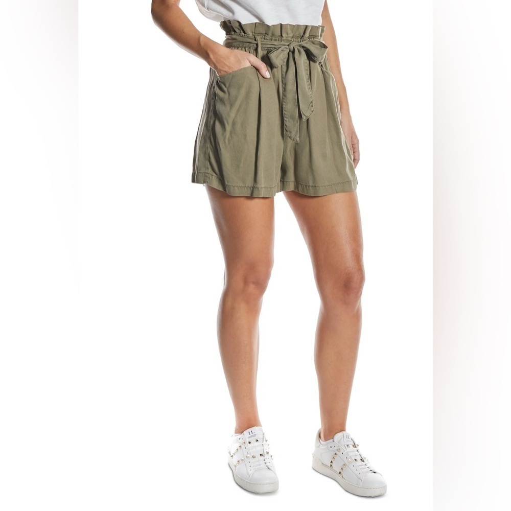 Oat New York Paperbag Waist Shorts